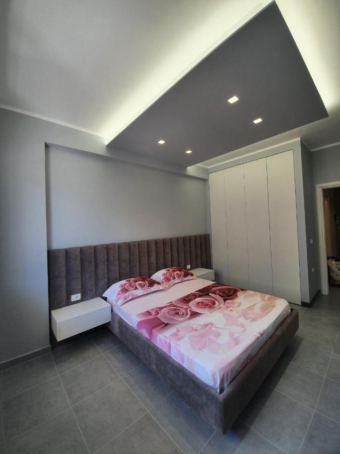 Deluxe Apartment Vlore Exterior photo